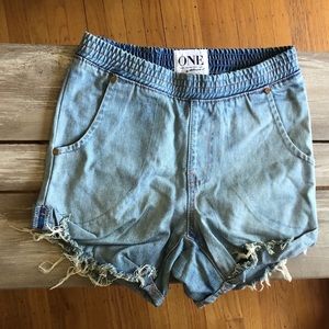 One Teaspoon Hunter Shorts